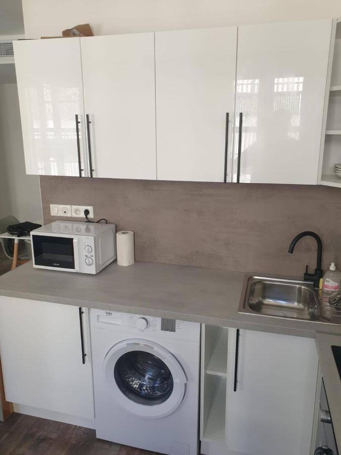 Air-Conditioned And Free Wifi Apartment Next To Promenade Des Anglais Ніцца Екстер'єр фото